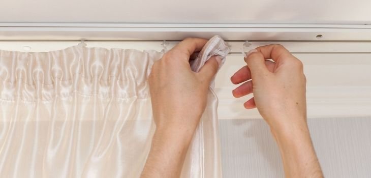 Fast and clean curtain hook installation