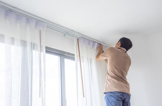 Curtain Shifting Services In UAE