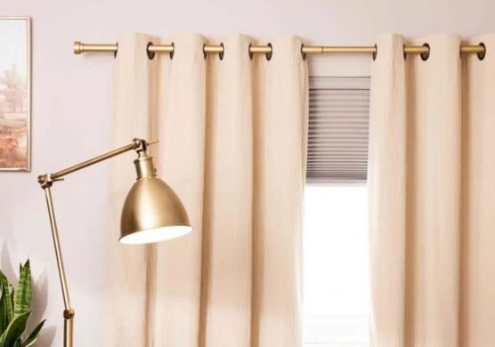 Curtain Border in Dubai
