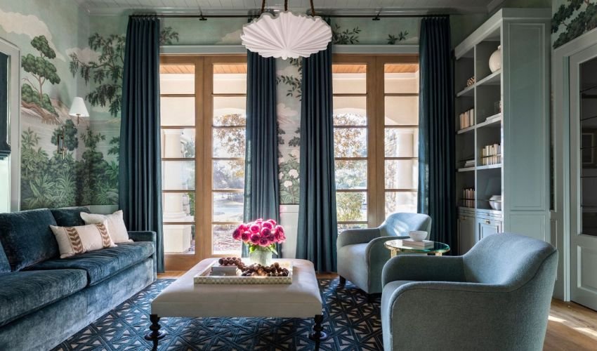 Overlooking The Curtain Style