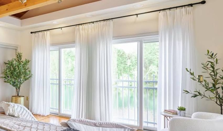What Are the Top 10 Curtain Shops in Dubai
