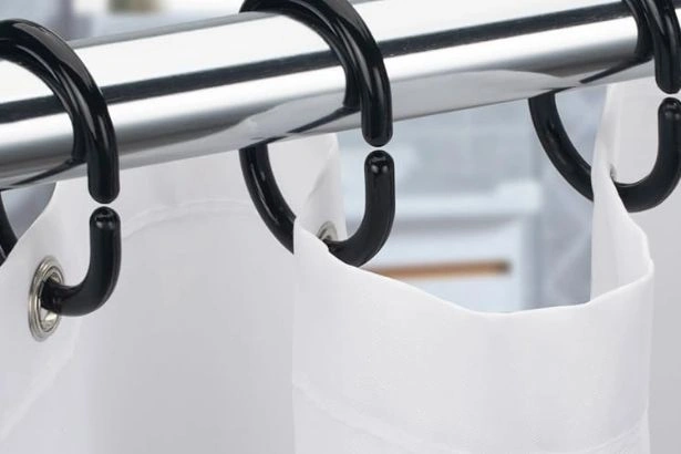 Professional curtain hook working process in Dubai
