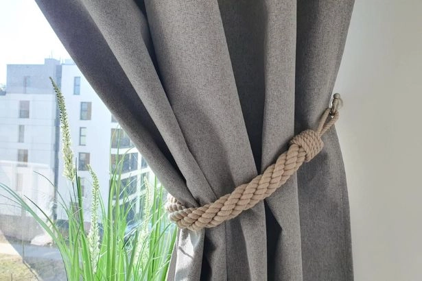 Curtain tie back working process Dubai
